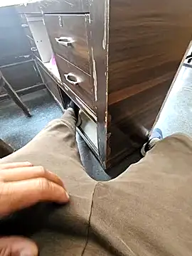 Snapshot of pyasevickybabu563 chatting on 01-24-25, 06:35 pyasevickybabu563 online show from 01-24-25, 06:35