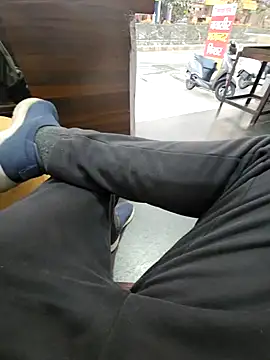 Snapshot of pyasevickybabu563 chatting on 01-25-25, 12:05 pyasevickybabu563 online show from 01-25-25, 12:05