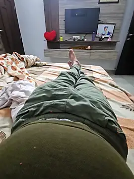 Snapshot of pyasevickybabu563 chatting on 03-10-25, 01:32 pyasevickybabu563 online show from 03-10-25, 01:32