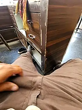 Snapshot of pyasevickybabu563 chatting on 03-21-25, 10:17 pyasevickybabu563 online show from 03-21-25, 10:17