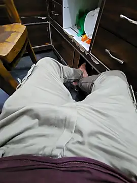 Snapshot of pyasevickybabu563 chatting on 10-03-25, 12:35 pyasevickybabu563 online show from 10-03-25, 12:35