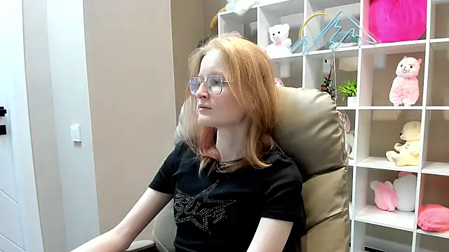 Snapshot of ElizabethHarpper chatting on 01-30-25, 08:11 ElizabethHarpper online show from 01-30-25, 08:11