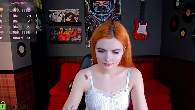 CharlotteMitchell online show from 11-07-25, 08:36