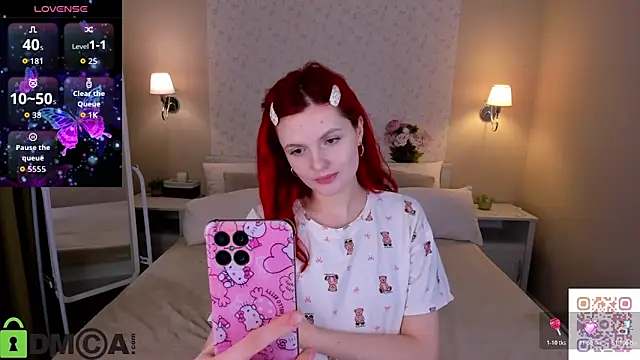 Snapshot of CharlotteMitchell chatting on 03-05-26, 09:49 CharlotteMitchell online show from 03-05-26, 09:49