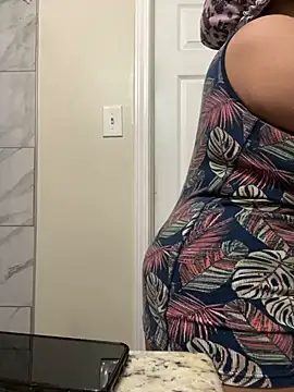 Snapshot of beyondbeautiful96 chatting on 01-24-25, 01:56 beyondbeautiful96 online show from 01-24-25, 01:56