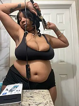 Snapshot of beyondbeautiful96 chatting on 02-01-25, 01:23 beyondbeautiful96 online show from 02-01-25, 01:23