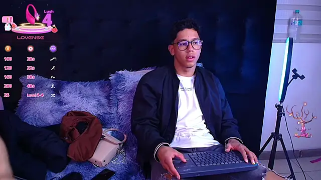 RyanPricee online show from 12-16-25, 01:21