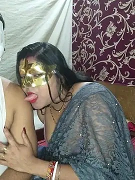 Hot muskaan online show from 02-12-25, 05:26