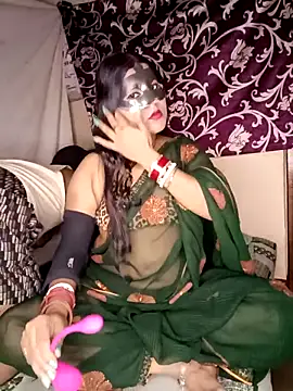 Snapshot of Hot_muskaan chatting on 01-06-26, 05:27 Hot muskaan online show from 01-06-26, 05:27