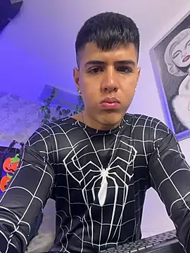 Angel Khouri online show from 10-28-25, 03:54