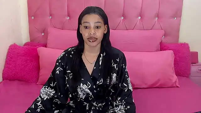 Snapshot of naughtiest_baddy chatting on 10-06-25, 09:07 naughtiest baddy online show from 10-06-25, 09:07