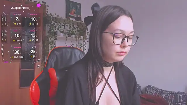 kittenrisha online show from 03-19-25, 08:34