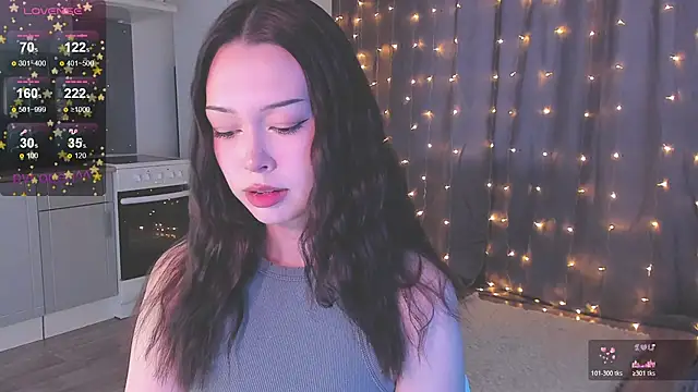 kittenrisha online show from 12-14-25, 08:30