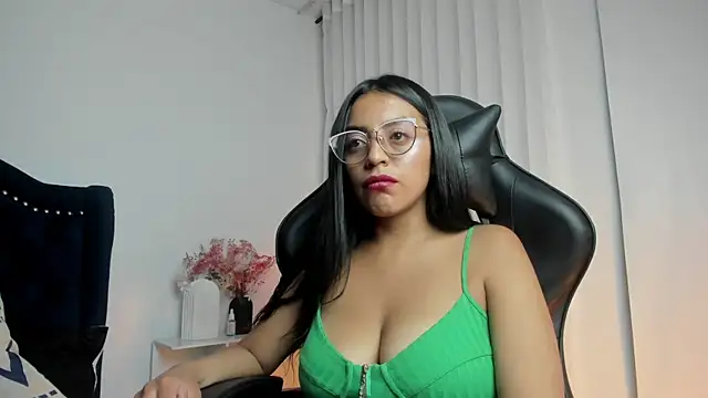 Xewa  online show from 02-21-25, 02:28