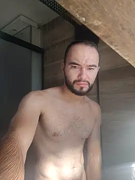 Eduardobi97 online show from 12-19-25, 11:17