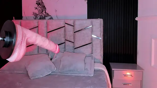 daniiphoeniixx online show from 12-03-25, 08:07