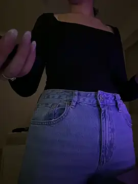 Snapshot of sofiaklf69_ chatting on 02-01-25, 12:51 sofiaklf69 online show from 02-01-25, 12:51