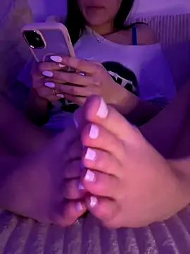 Snapshot of sofiaklf69_ chatting on 10-02-25, 01:12 sofiaklf69 online show from 10-02-25, 01:12