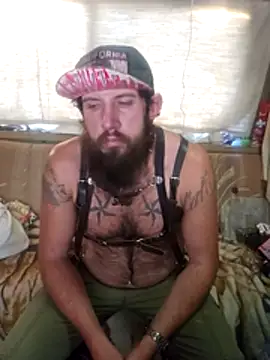 Snapshot of StruggleSnuggles chatting on 10-29-25, 10:55 StruggleSnuggles online show from 10-29-25, 10:55