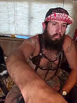 Snapshot of StruggleSnuggles chatting on 11-01-25, 11:29 StruggleSnuggles online show from 11-01-25, 11:29