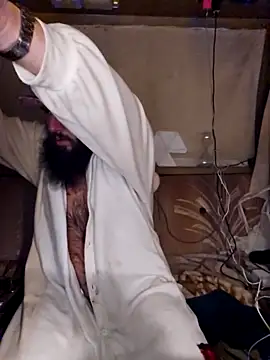 Snapshot of StruggleSnuggles chatting on 11-20-25, 02:45 StruggleSnuggles online show from 11-20-25, 02:45