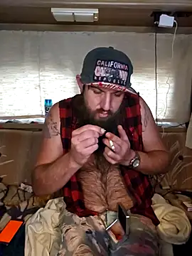 Snapshot of StruggleSnuggles chatting on 11-21-25, 11:03 StruggleSnuggles online show from 11-21-25, 11:03