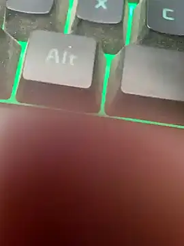 Snapshot of indian_lover3 chatting on 01-02-25, 09:00 indian lover3 online show from 01-02-25, 09:00