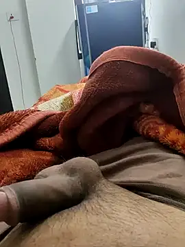 Snapshot of indian_lover3 chatting on 01-04-25, 04:01 indian lover3 online show from 01-04-25, 04:01