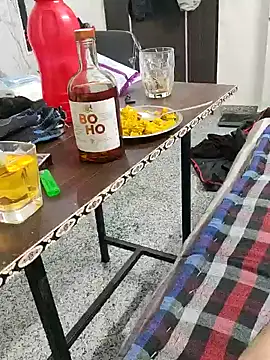 Snapshot of indian_lover3 chatting on 02-01-25, 04:44 indian lover3 online show from 02-01-25, 04:44