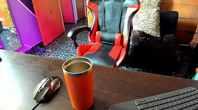 Adam Valenciia online show from 02-03-25, 03:59