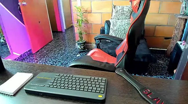 Adam Valenciia online show from 02-17-25, 04:26