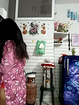 Best-Couple online show from 10-13-25, 02:33