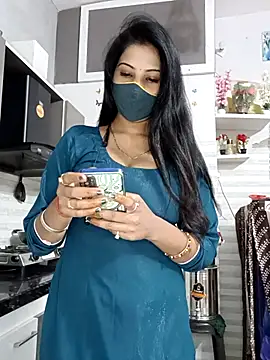 Best-Couple online show from 12-15-25, 03:55