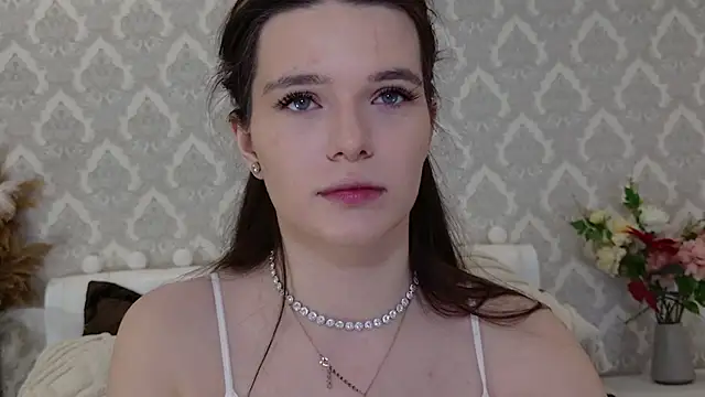 Snapshot of Nellie_Medina chatting on 03-04-25, 08:27 Nellie Medina online show from 03-04-25, 08:27