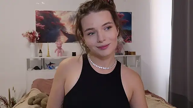 Snapshot of Nellie_Medina chatting on 10-18-25, 07:09 Nellie Medina online show from 10-18-25, 07:09