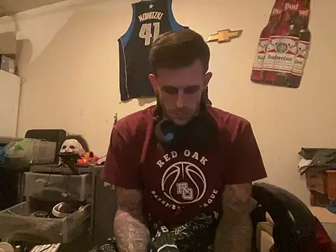 JamesMichael88 online show from 03-05-25, 05:29