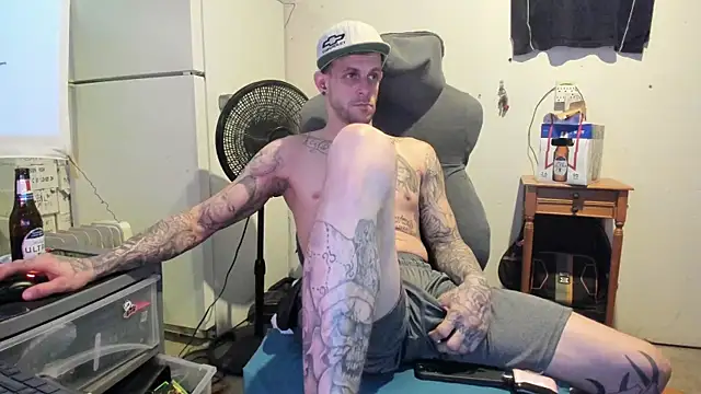 JamesMichael88 online show from 03-17-25, 08:51