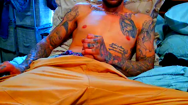 JamesMichael88 online show from 12-17-25, 03:40