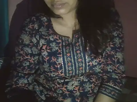 Hot-shanvi online show from 10-28-25, 11:18