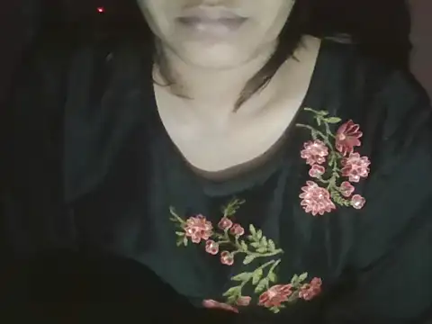 Hot-shanvi online show from 11-11-25, 03:45