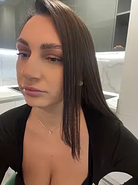 Snapshot of claraxjoyy chatting on 01-15-25, 04:36 claraxjoyy online show from 01-15-25, 04:36