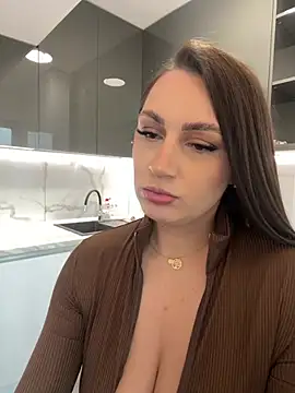 Snapshot of claraxjoyy chatting on 01-23-25, 07:43 claraxjoyy online show from 01-23-25, 07:43