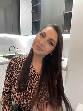 Snapshot of claraxjoyy chatting on 01-29-25, 04:47 claraxjoyy online show from 01-29-25, 04:47