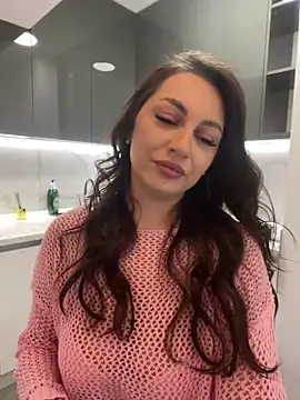 Snapshot of claraxjoyy chatting on 02-13-25, 04:54 claraxjoyy online show from 02-13-25, 04:54