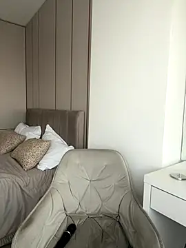 Snapshot of claraxjoyy chatting on 09-10-25, 04:34 claraxjoyy online show from 09-10-25, 04:34