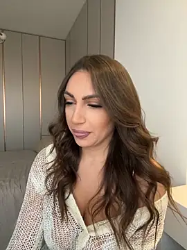 Snapshot of claraxjoyy chatting on 09-18-25, 04:14 claraxjoyy online show from 09-18-25, 04:14