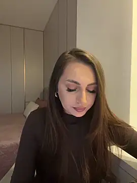 Snapshot of claraxjoyy chatting on 10-02-25, 04:08 claraxjoyy online show from 10-02-25, 04:08