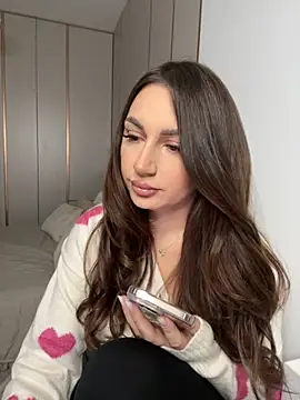 Snapshot of claraxjoyy chatting on 11-21-25, 05:28 claraxjoyy online show from 11-21-25, 05:28