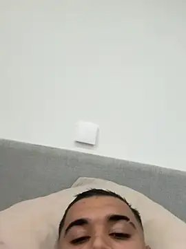 Snapshot of Sexocokin chatting on 08-03-26, 04:55 Sexocokin online show from 08-03-26, 04:55
