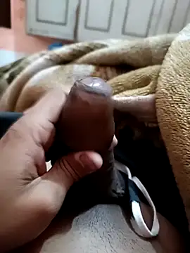 Snapshot of Jackie_000 chatting on 12-28-24, 07:33 Jackie 000 online show from 12-28-24, 07:33